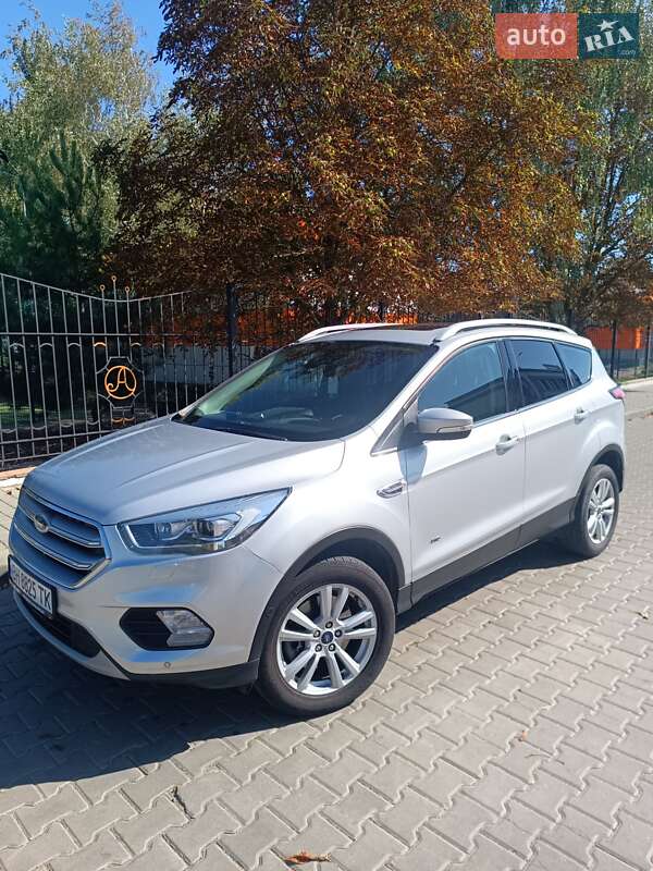 Позашляховик / Кросовер Ford Kuga 2017 в Одесі фото 2 Позашляховик / Кросовер Ford Kuga 2017 в Одесі