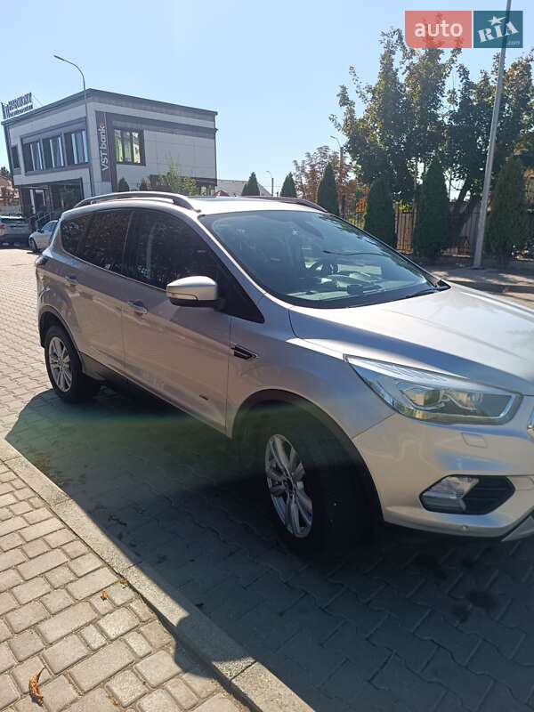 Позашляховик / Кросовер Ford Kuga 2017 в Одесі фото 7 Позашляховик / Кросовер Ford Kuga 2017 в Одесі