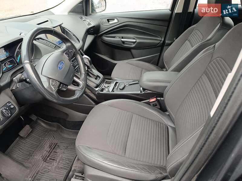Позашляховик / Кросовер Ford Kuga 2019 в Києві фото 5 Позашляховик / Кросовер Ford Kuga 2019 в Києві