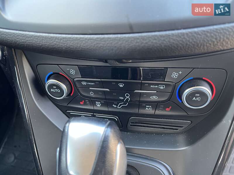 Внедорожник / Кроссовер Ford Kuga 2019 в Гатном