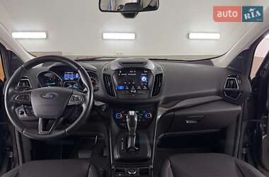 Внедорожник / Кроссовер Ford Kuga 2019 в 