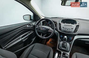 Внедорожник / Кроссовер Ford Kuga 2018 в 
