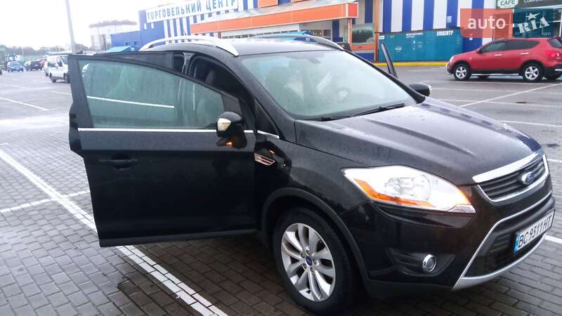 Внедорожник / Кроссовер Ford Kuga 2010 в Стрые