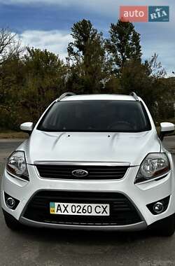 Внедорожник / Кроссовер Ford Kuga 2012 в 