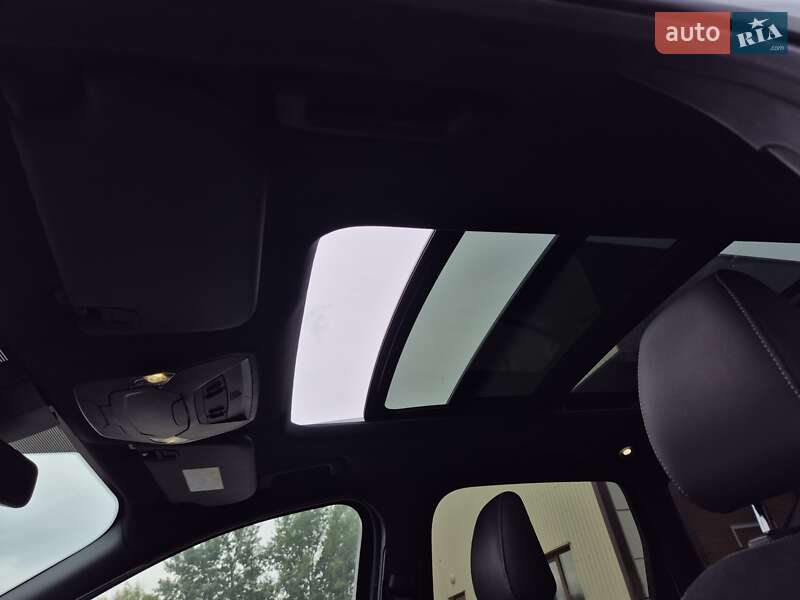 Внедорожник / Кроссовер Ford Kuga 2017 в Бердичеве