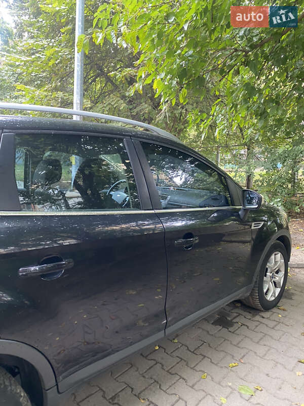 Позашляховик / Кросовер Ford Kuga 2011 в Києві