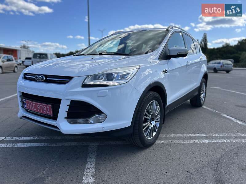 Позашляховик / Кросовер Ford Kuga 2014 в Києві