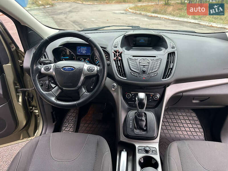 Внедорожник / Кроссовер Ford Kuga 2013 в Днепре