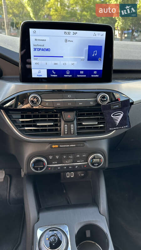 Внедорожник / Кроссовер Ford Kuga 2021 в Одессе