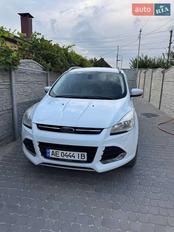 Внедорожник / Кроссовер Ford Kuga 2013 в Запорожье
