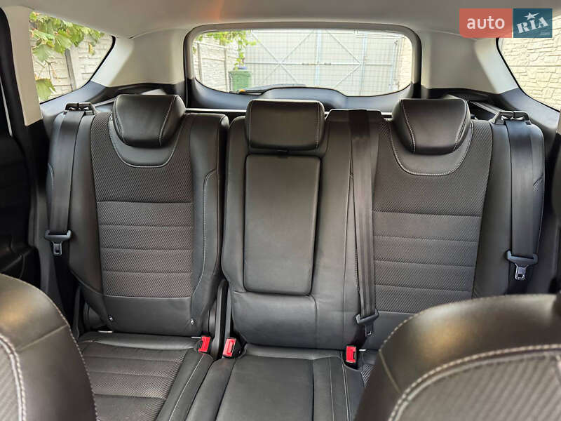 Внедорожник / Кроссовер Ford Kuga 2013 в Запорожье