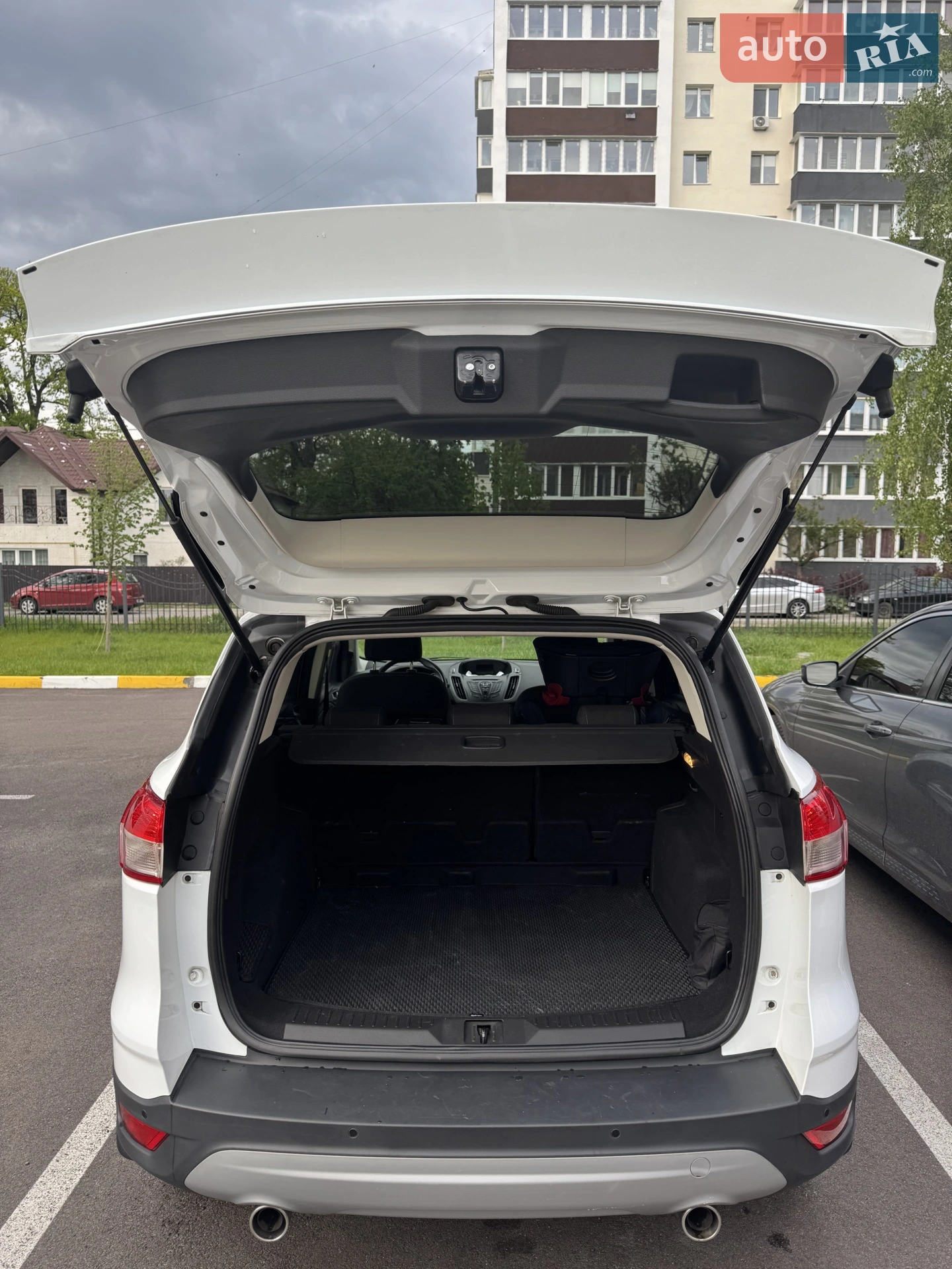 2016 Ford Kuga - мініатюра 17