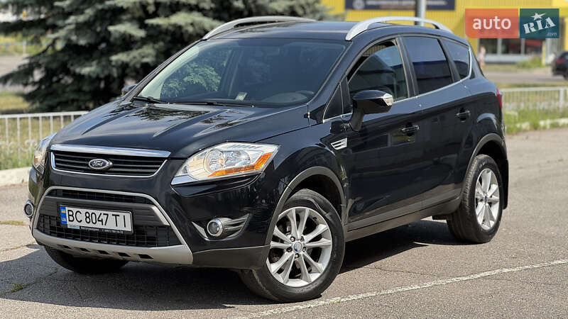 Внедорожник / Кроссовер Ford Kuga 2012 в 
