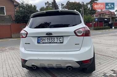 Внедорожник / Кроссовер Ford Kuga 2010 в 