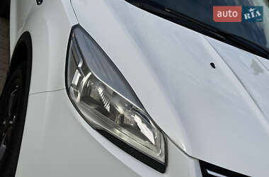 Внедорожник / Кроссовер Ford Kuga 2013 в 