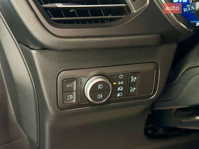 Внедорожник / Кроссовер Ford Kuga 2020 в Львове