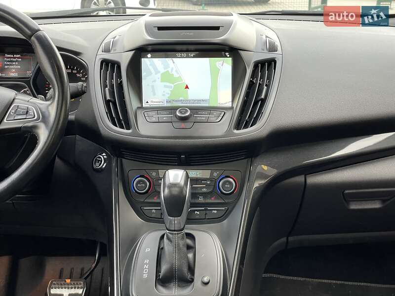 Внедорожник / Кроссовер Ford Kuga 2017 в Бердичеве