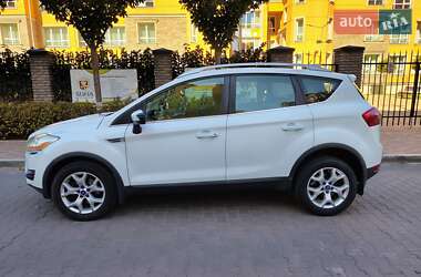 Позашляховик / Кросовер Ford Kuga 2011 в Києві