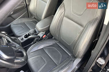 Внедорожник / Кроссовер Ford Kuga 2014 в 