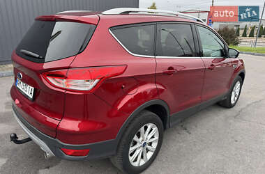Внедорожник / Кроссовер Ford Kuga 2015 в 