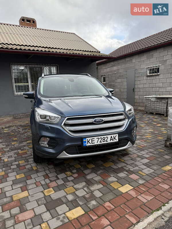 Внедорожник / Кроссовер Ford Kuga 2019 в Кривом Роге