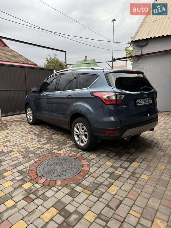 Внедорожник / Кроссовер Ford Kuga 2019 в Кривом Роге