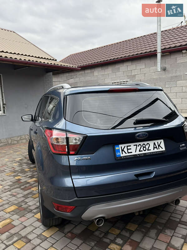 Внедорожник / Кроссовер Ford Kuga 2019 в Кривом Роге