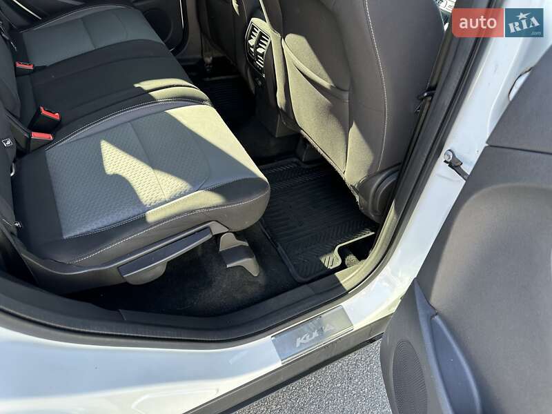 Внедорожник / Кроссовер Ford Kuga 2016 в Киеве