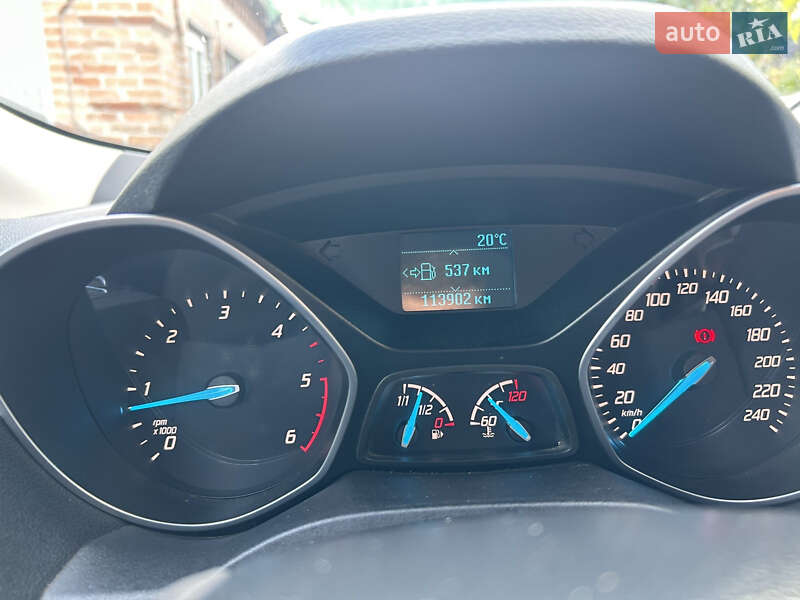 Внедорожник / Кроссовер Ford Kuga 2015 в Измаиле фото 12 Внедорожник / Кроссовер Ford Kuga 2015 в Измаиле