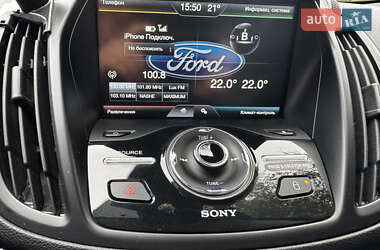 Внедорожник / Кроссовер Ford Kuga 2015 в 