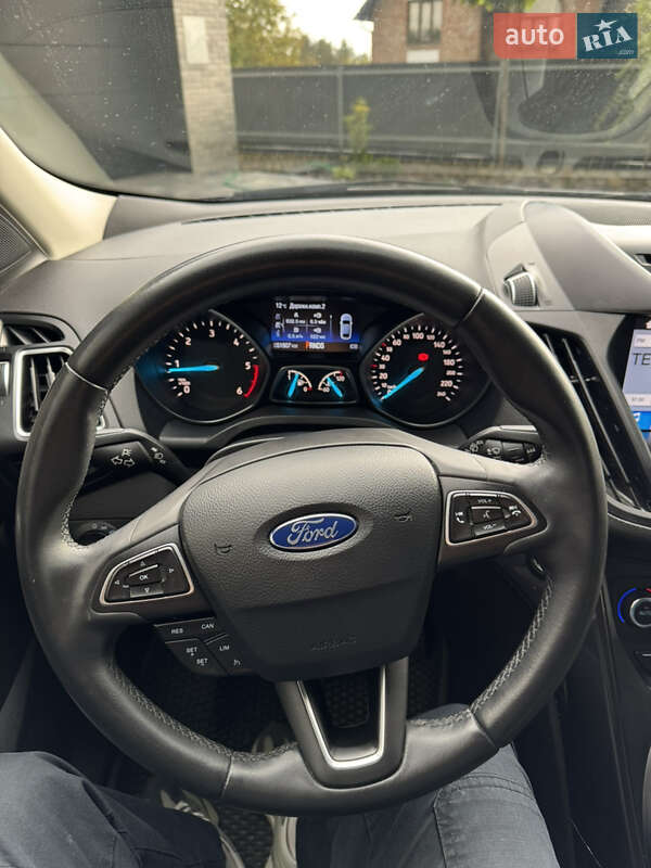 Внедорожник / Кроссовер Ford Kuga 2019 в Львове фото 10 Внедорожник / Кроссовер Ford Kuga 2019 в Львове
