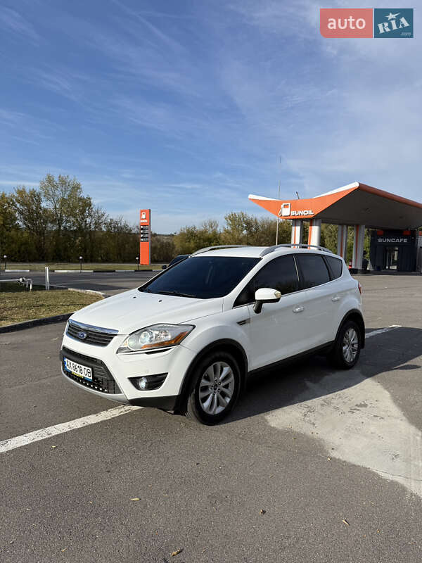 Внедорожник / Кроссовер Ford Kuga 2011 в Харькове