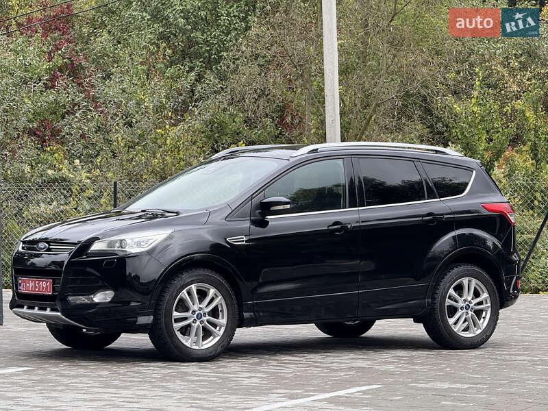 Внедорожник / Кроссовер Ford Kuga 2016 в Кременце