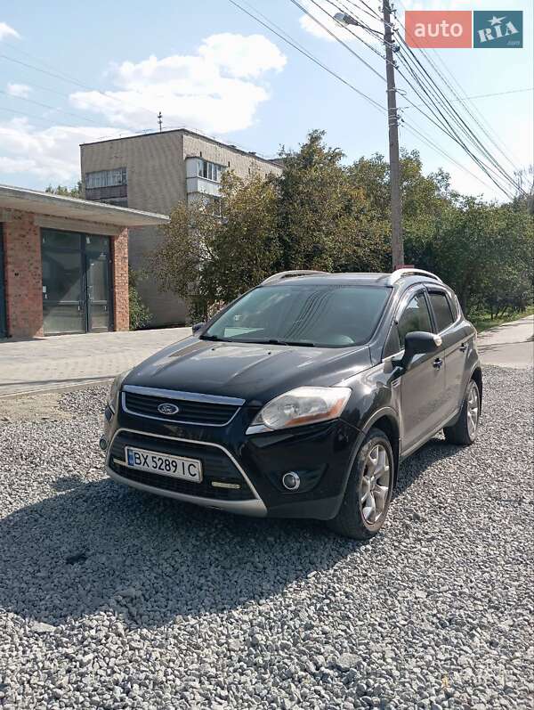 Внедорожник / Кроссовер Ford Kuga 2011 в Хмельницком