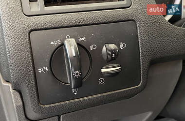 Внедорожник / Кроссовер Ford Kuga 2010 в 