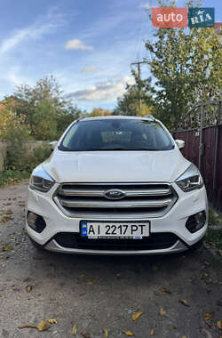 Внедорожник / Кроссовер Ford Kuga 2019 в Фастове