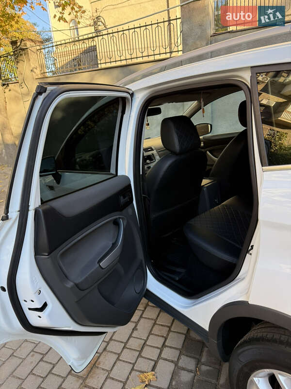 Позашляховик / Кросовер Ford Kuga 2010 в Миколаєві фото 7 Позашляховик / Кросовер Ford Kuga 2010 в Миколаєві
