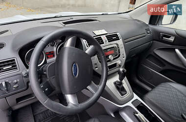Позашляховик / Кросовер Ford Kuga 2010 в  фото 8 Позашляховик / Кросовер Ford Kuga 2010 в