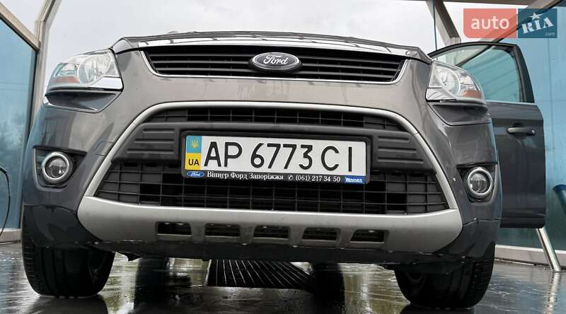 Внедорожник / Кроссовер Ford Kuga 2012 в Запорожье