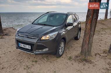 Позашляховик / Кросовер Ford Kuga 2016 в Кам'янці