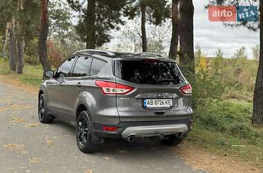 Внедорожник / Кроссовер Ford Kuga 2013 в 