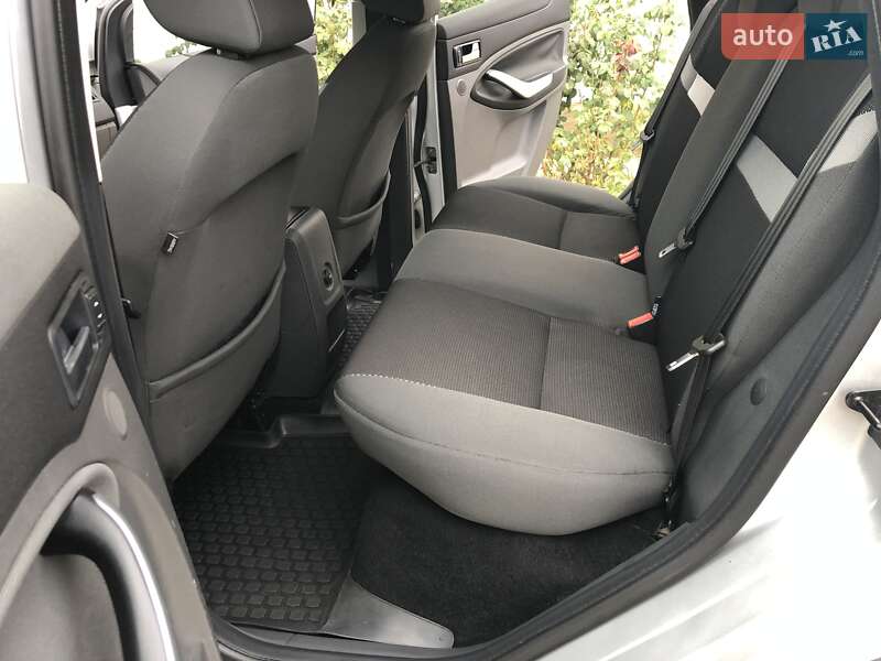 Позашляховик / Кросовер Ford Kuga 2011 в Одесі