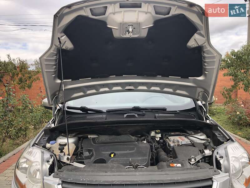 Позашляховик / Кросовер Ford Kuga 2011 в Одесі