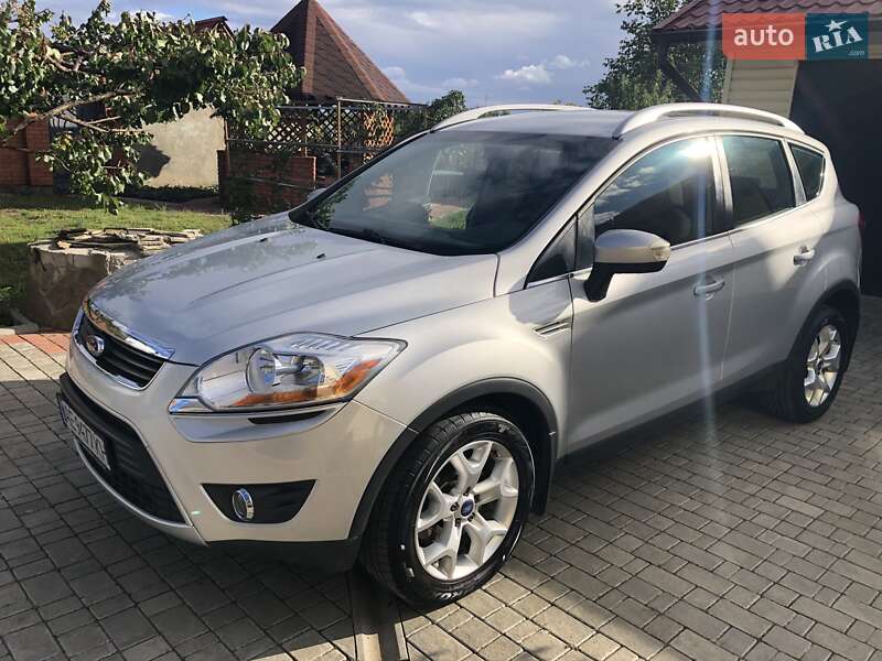 Позашляховик / Кросовер Ford Kuga 2011 в Одесі