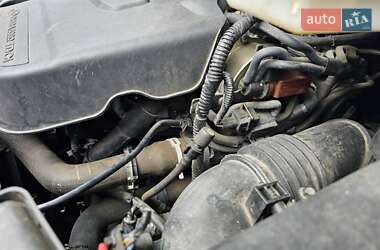 Внедорожник / Кроссовер Ford Kuga 2013 в 