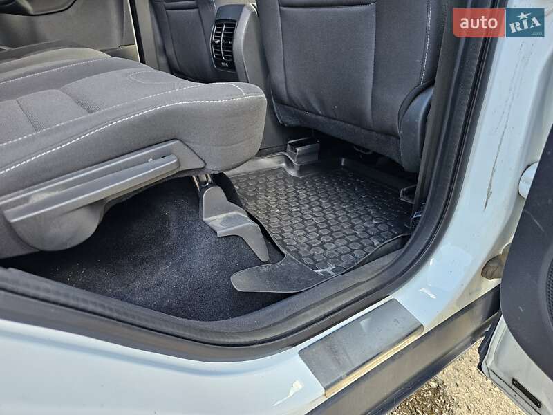 Позашляховик / Кросовер Ford Kuga 2013 в Львові