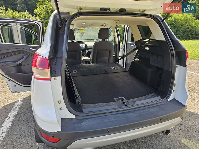 Позашляховик / Кросовер Ford Kuga 2013 в Львові