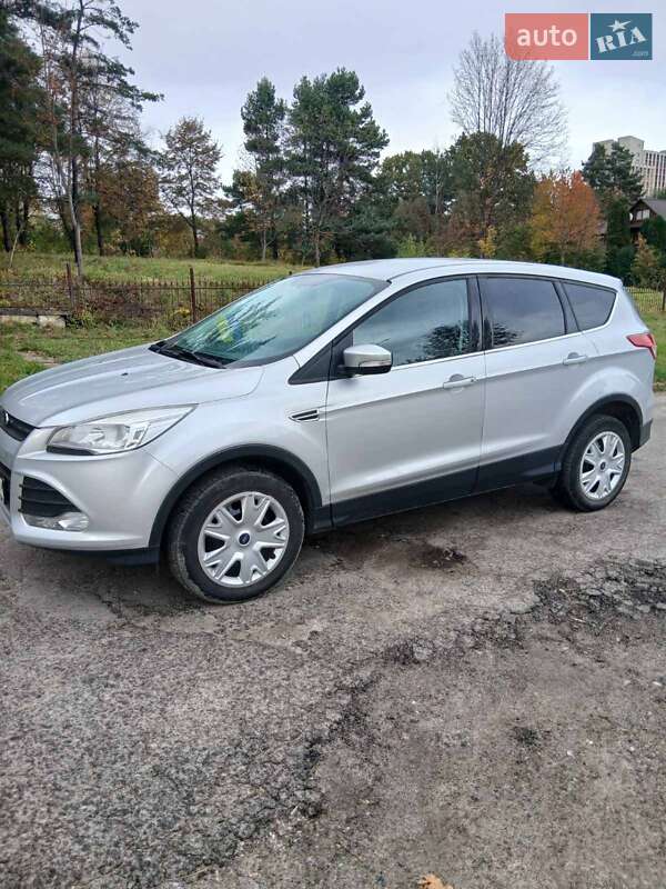 Внедорожник / Кроссовер Ford Kuga 2014 в Трускавце фото 11 Внедорожник / Кроссовер Ford Kuga 2014 в Трускавце