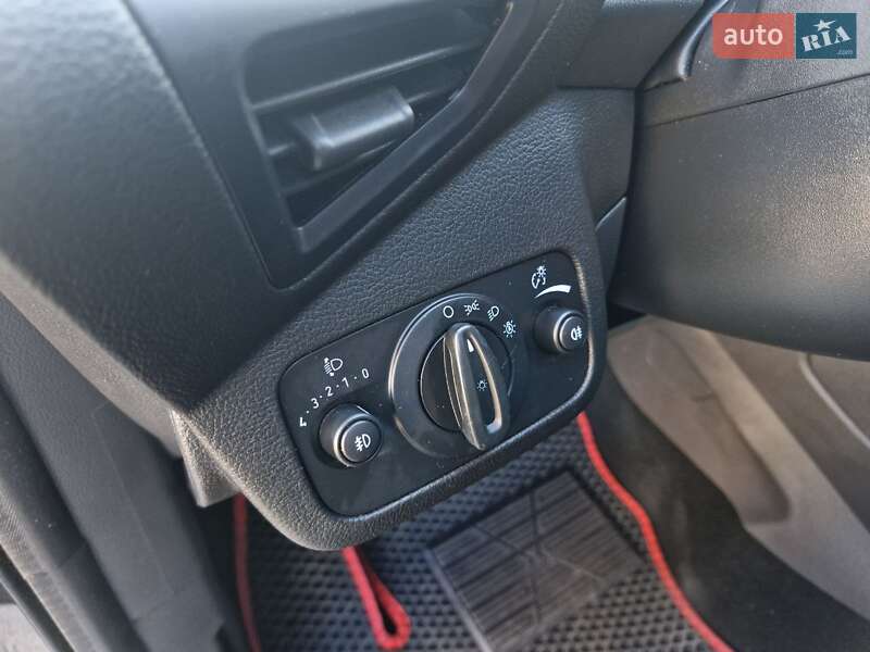 Позашляховик / Кросовер Ford Kuga 2019 в Миколаєві
