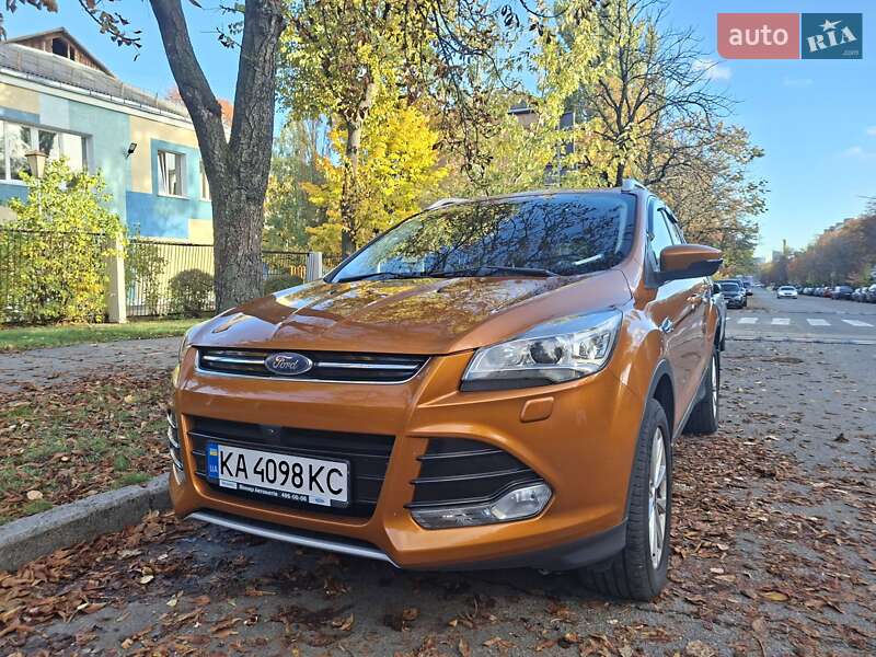 Внедорожник / Кроссовер Ford Kuga 2015 в Киеве